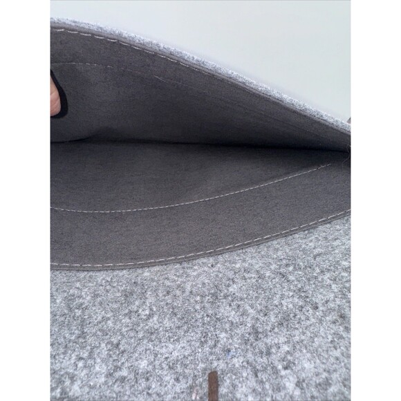 Felt Ipad/tablet Sleeve NWOT Universal 10.50 x 8.25 inches Gray Lined - Picture 10 of 12
